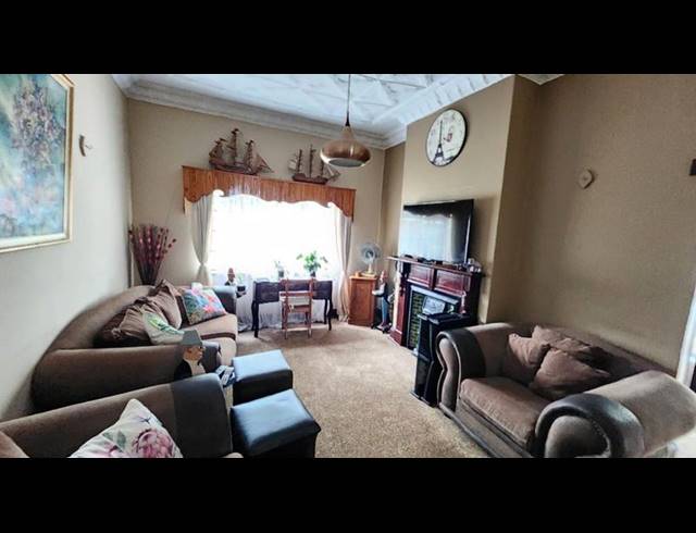 5 BEDROOM HOUSE FOR SALE IN ALBERTON